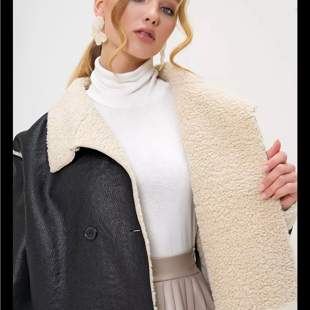 NWT HYFVE The Brooklynn Black and Cream Faux-Leather Sherpa Jacket M - Picture 3 of 13